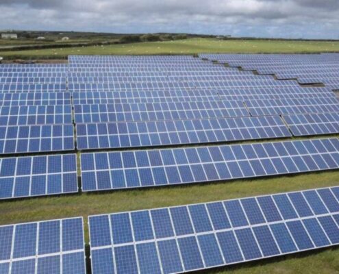 casares-reclama-ayuda-para-el-desarrollo-de-plantas-fotovoltaicas